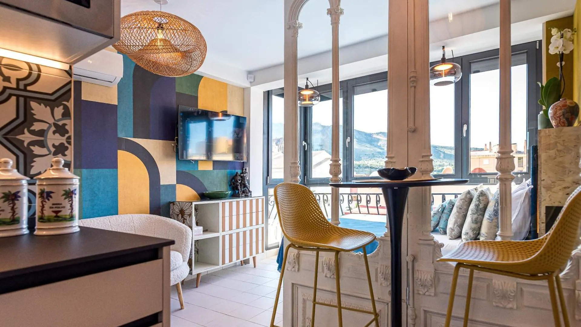 Regency Luxe Studio Torremolinos 0*,