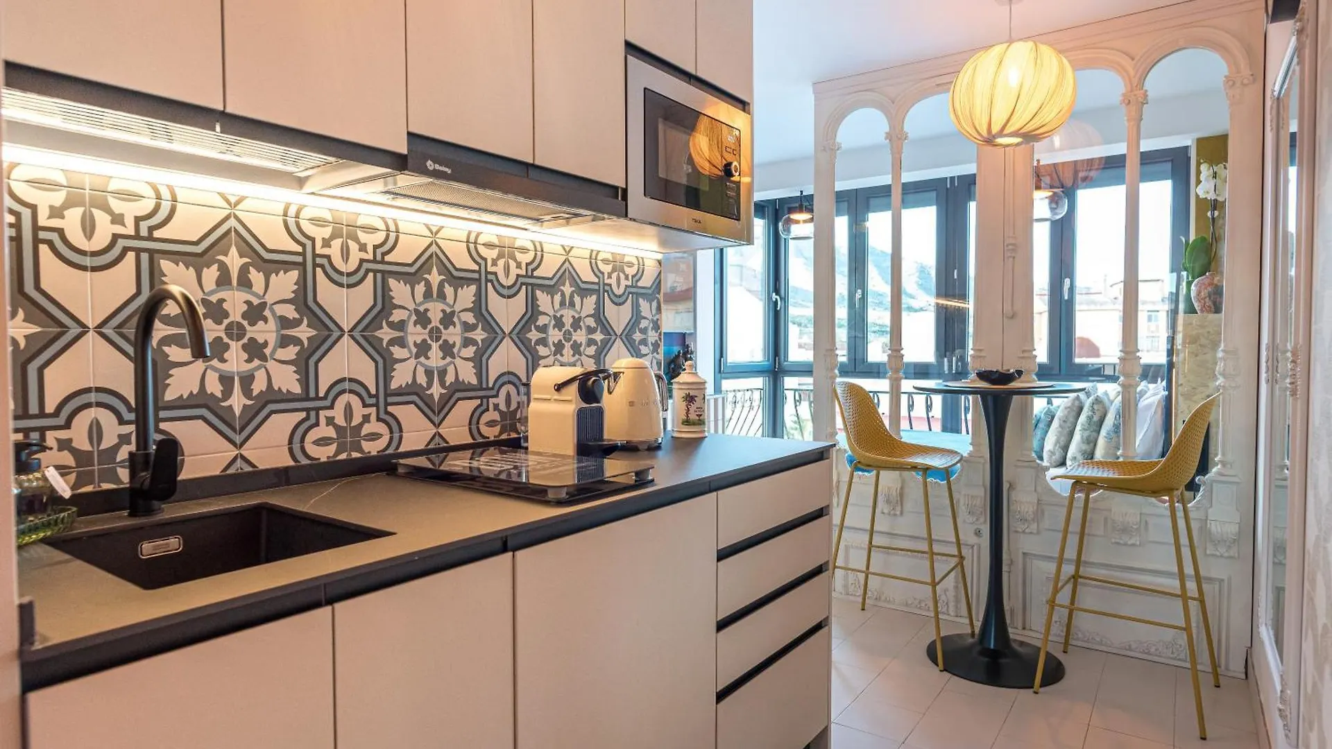 Regency Luxe Studio Torremolinos Apartment